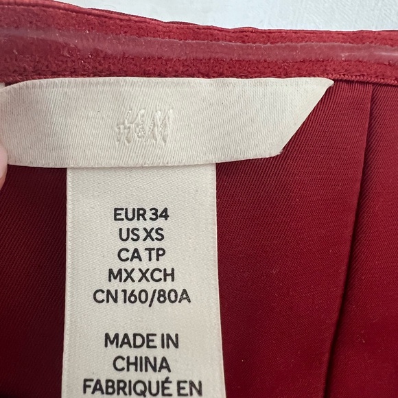 H&M Bow-front Top in Red - Picture 11 of 12